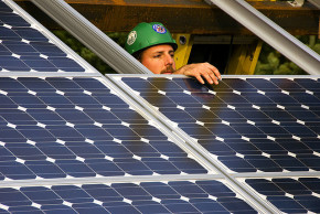 Installing solar panels - Oregon Department of Transportation